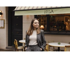 Your Travel Horoscope & Style Guide: Fashion Tips for Women