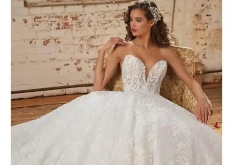 Stunning Short Wedding Dresses – Chic & Elegant Styles