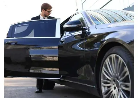 Chauffeur Service in London | RolDrive – Luxury, Comfort & Reliability