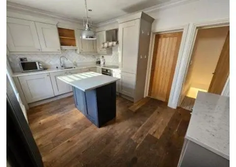 Prime Student Accommodation in Leeds – No Fees, Just Easy Living! - 1/4