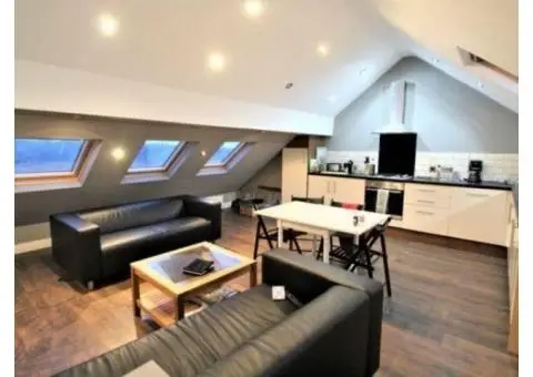 Prime Student Accommodation in Leeds – No Fees, Just Easy Living! - 2/4