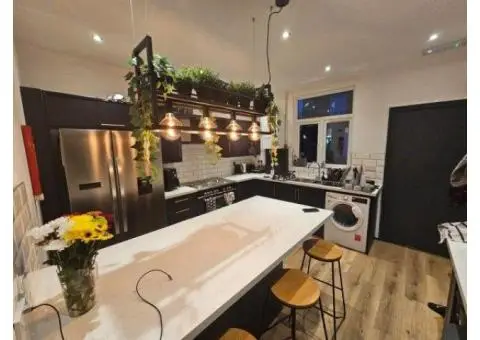 Prime Student Accommodation in Leeds – No Fees, Just Easy Living! - 3/4