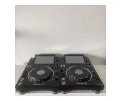 2x Pioneer CDJ 3000 - Mint Condition