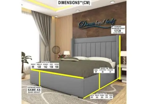 Brooklyn Wingback Bed Frame with Lines - 2/3