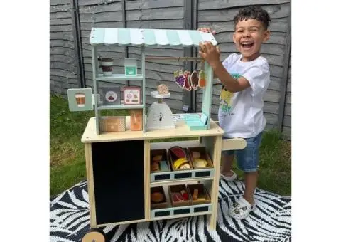 Barnshenn’s premium wooden play shop
