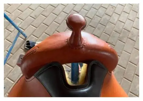 Freemax western saddle - 1/6