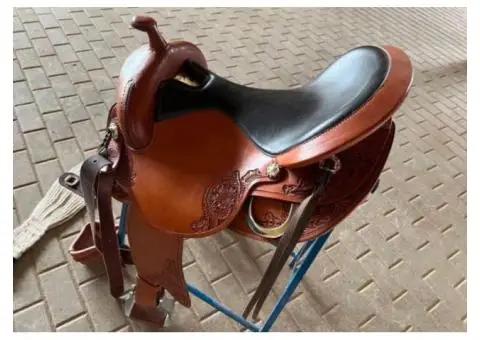Freemax western saddle - 2/6