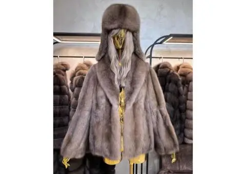 Fur coat - 1/5