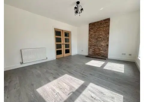 4 bedroom dormer bungalow great hatfield hornsea beach country in Hull - 10/28