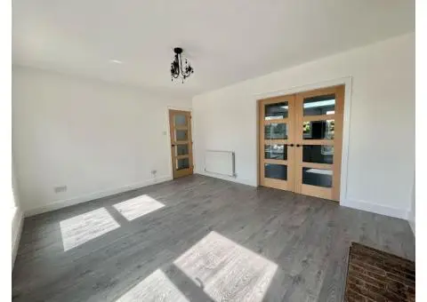 4 bedroom dormer bungalow great hatfield hornsea beach country in Hull - 11/28