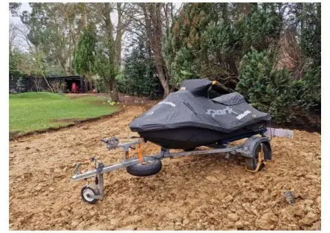 465 / 5,000 2017 Seadoo Spark Trixx 3UP 90 HP with Trailer - 5/5
