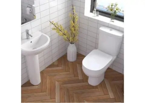 Sleek Modern Ceramic Close Coupled Toilet - White