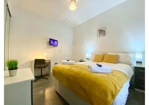 Serviced Apartments in Swansea - 26/27