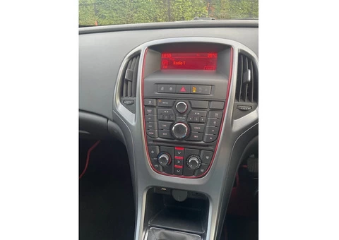 Vauxhall Astra GTC 2.0 CDTI S/S Grey for Sale - 2/10