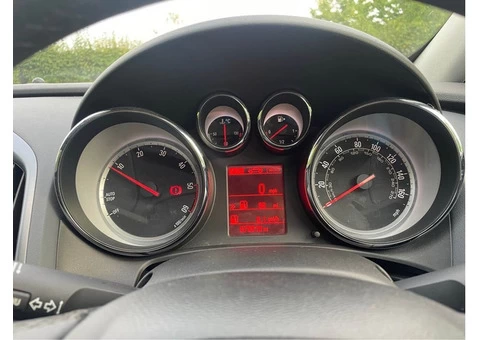 Vauxhall Astra GTC 2.0 CDTI S/S Grey for Sale - 6/10