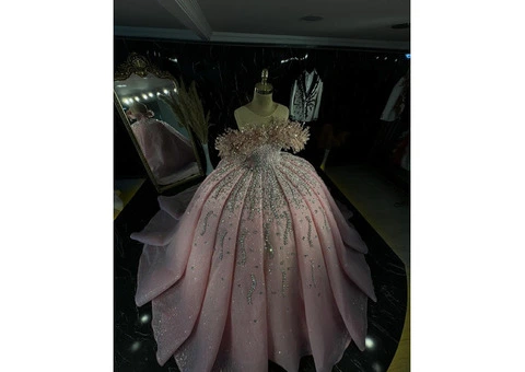 Wedding dress - 1/5