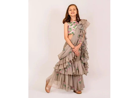 Buy Sarees for Girls Online – Exclusive Styles at Muzai - 4/5