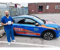 Driving Lessons Warwick - Manual & Automatic Instructors Ready