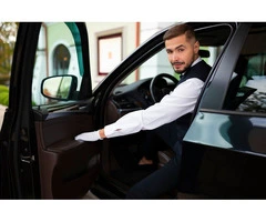 Rolls Royce Chauffeur Service in London – The Ultimate Luxury Drive