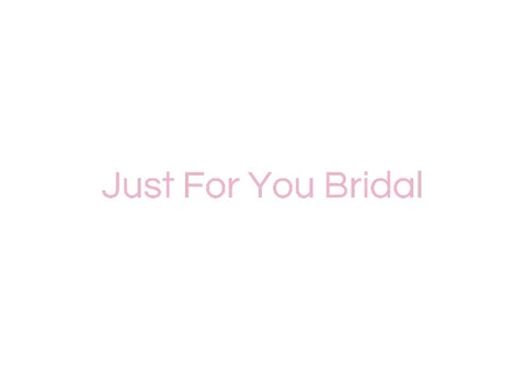 Turn Heads This Prom Season with Bristol’s Top Dress Boutique