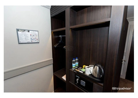 Budget-Friendly Stays Kensington – Stay Smart, Save More - 3/9