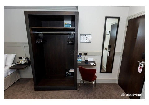 Budget-Friendly Stays Kensington – Stay Smart, Save More - 6/9