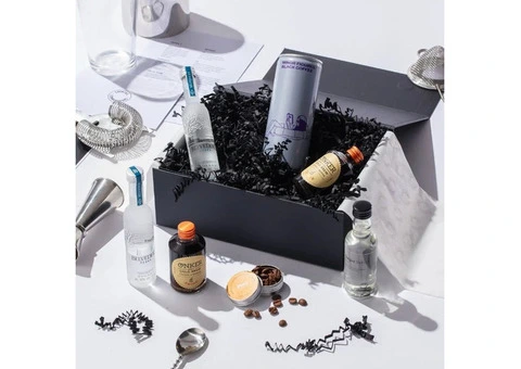 Send a Stylish Surprise – Order Gift Boxes for Men Today