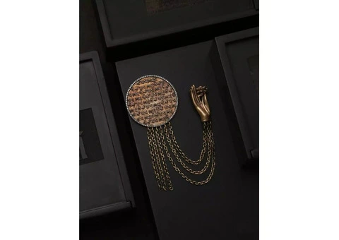 Checkout Men Brooch Online at Muzai - 1/4