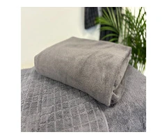 Premium Acrylic Blanket – Soft, Warm & Durable