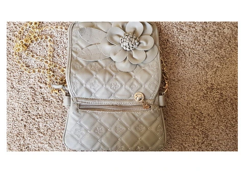 Ladies grey evening shoulder or clutch handbag as new - 1/4