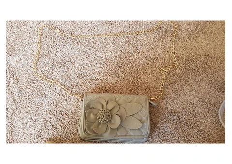 Ladies grey evening shoulder or clutch handbag as new - 4/4