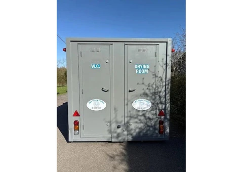 J&S Toilet Hire - 5/8
