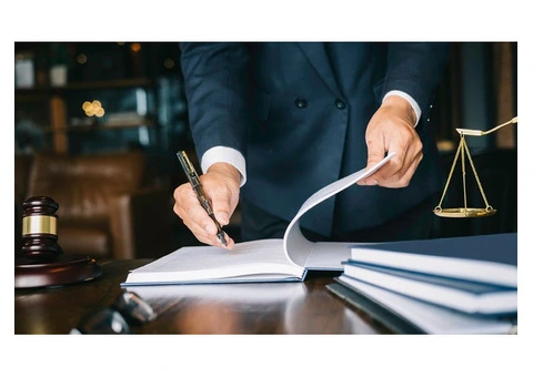 Expert Employment Law Specialist in South London for Employee Rights