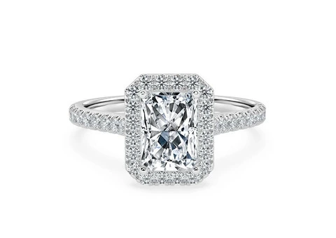 Beautiful Halo Engagement Rings – Shop at Divour Diamonds!