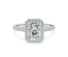 Beautiful Halo Engagement Rings – Shop at Divour Diamonds!
