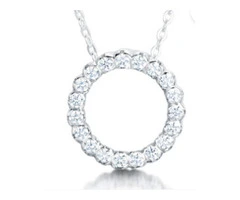 Elegant Circle Pendant Necklace – Lab Made Diamonds UK
