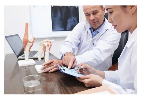 Trusted Knee Surgeon in Macclesfield – The Knee Clinic