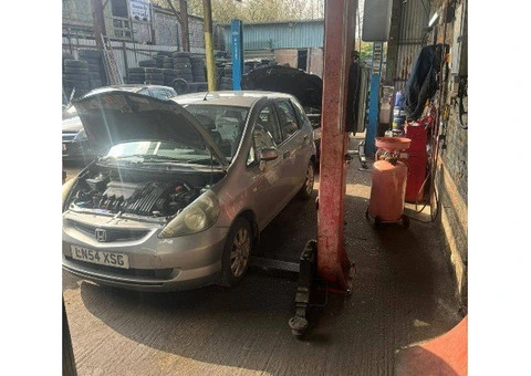 Car Service & MOT in Grays