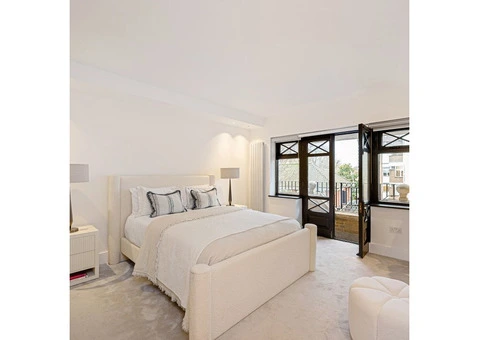 FOR SALE: Luxurious 4-Bedroom Apartment – PARKWOOD POINT, ST JOHN’S WOOD, NW8 - 4/5