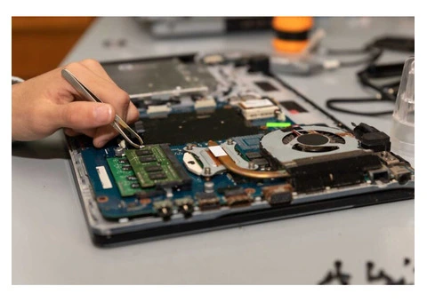 Say Goodbye to Tech Troubles with Brighton's #1 Laptop Repair Team!
