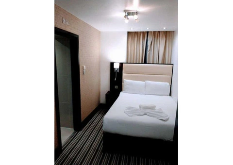 Comfortable Double En-Suite Rooms at The Edward Hotel