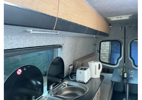 Newly refurbished sprinter campervan - 5/19