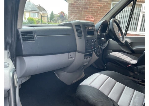 Newly refurbished sprinter campervan - 13/19