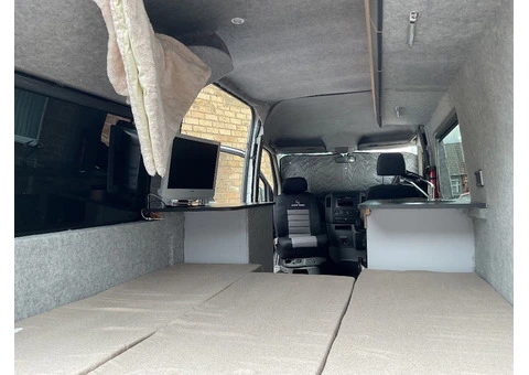 Newly refurbished sprinter campervan - 15/19