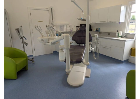 Invisalign braces in Hampshire - 3/3
