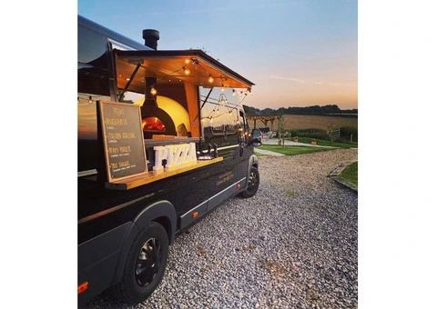 Mobile Food Van Catering - The Pizza & Burger Post - 19/28
