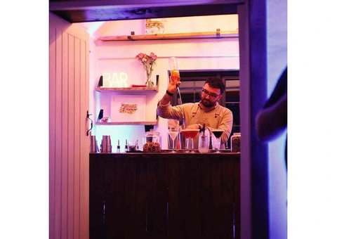 Mobile Bar Hire - The Cocktail Post - 2/28