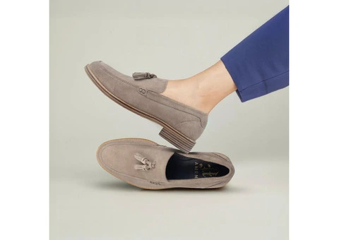 Stylish and Comfortable Mens Holiday Shoes from Amen Shoes