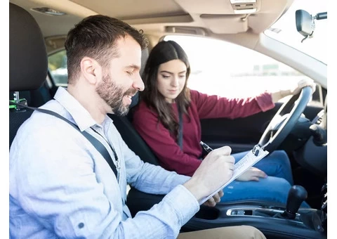 Best Automatic Driving Lessons Chiswick To Help You To Pass Exam