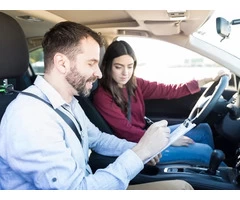 Best Automatic Driving Lessons Chiswick To Help You To Pass Exam
